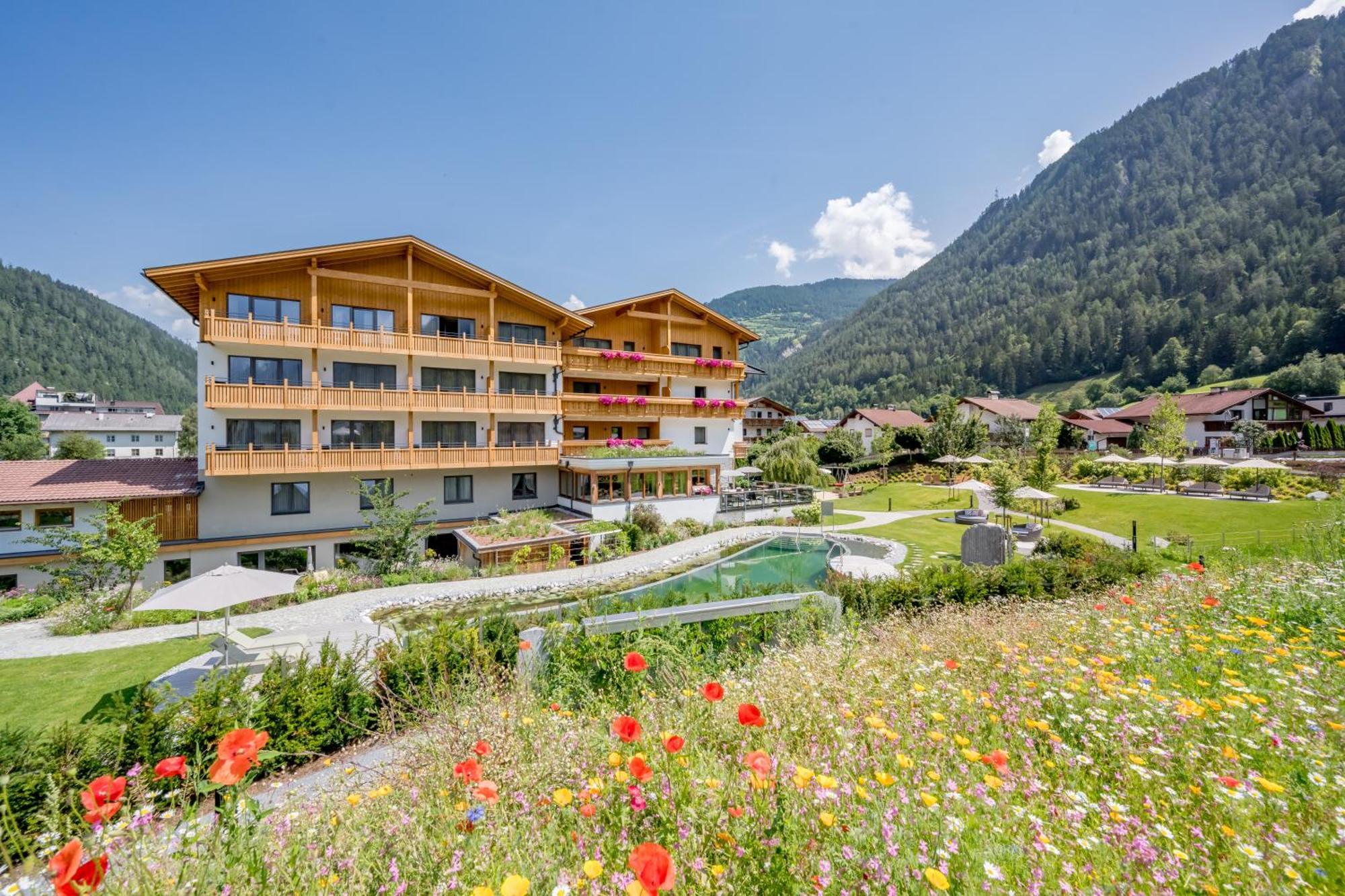 ריד אים אוברינטל Tilia Living - B&B Mit Dem Komfort Eines Kleinen, Feinen Hotels מראה חיצוני תמונה